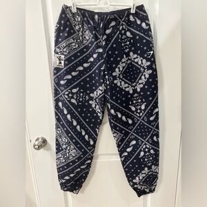 Gymshark Lifting Pump Pants in Navy Blue/White Paisley SOLD OUT print Medium